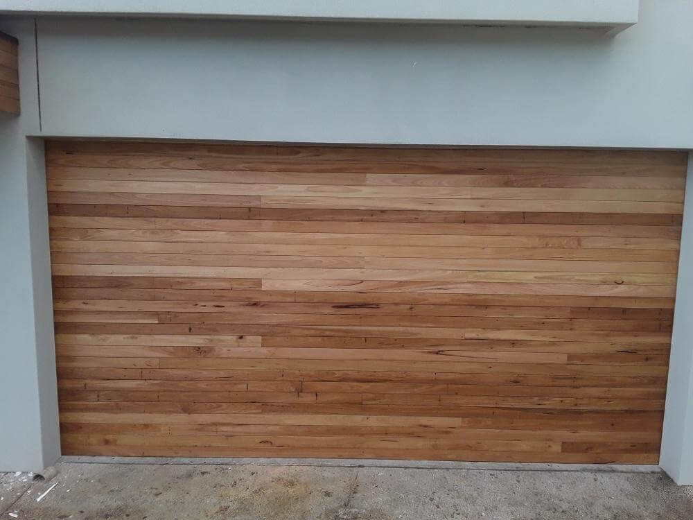 Horizontal Hardwood