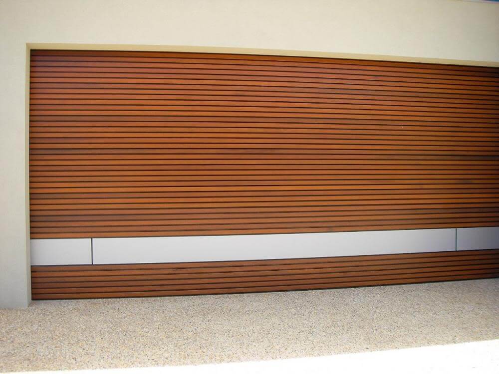 Timber Batten Door With Insert