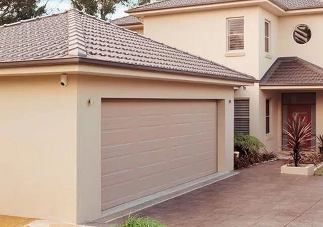 sectional garage door