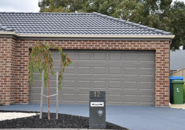 sectional garage doors Melbourne