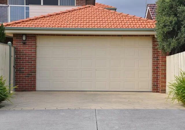 sectional garage doors